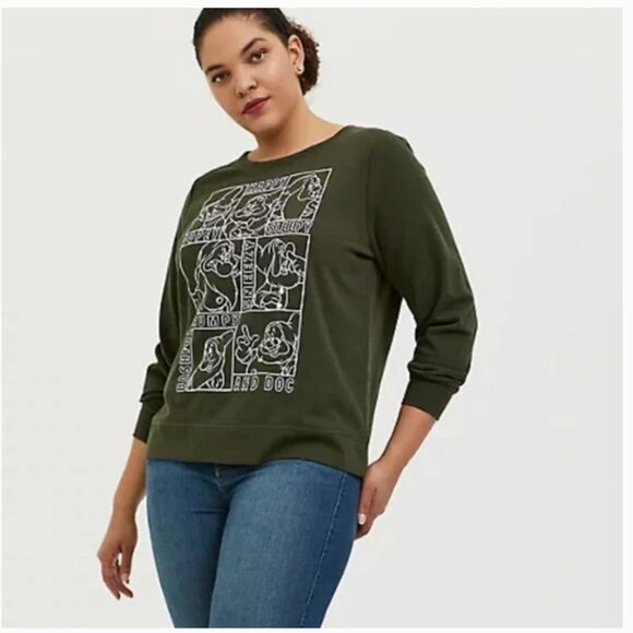 NWT Torrid Disney Snow White and the Seven Dwarfs Sweatshirt Size 2X Green - Picture 2 of 16